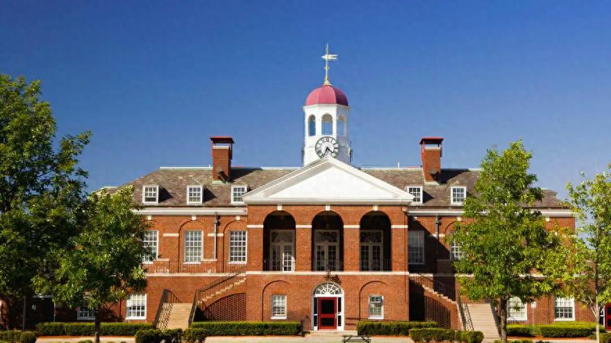 东升西降！中国大学全球排名跃升，美国大学严重下滑