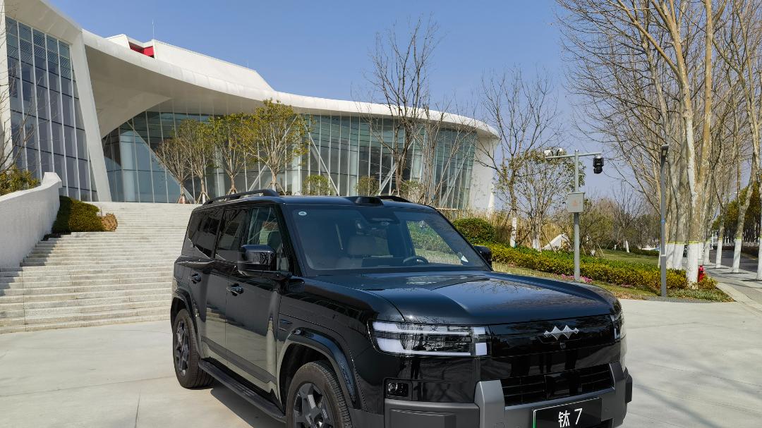预售20万元的硬派SUV，一定不能错过的方程豹钛7