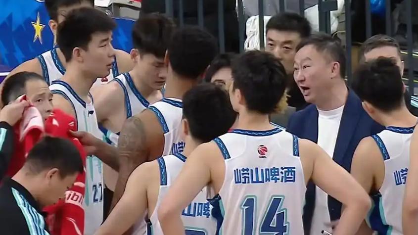 热血破咒！89: 87客场绝杀北京险胜，青岛男篮绝境逆袭终结五连败