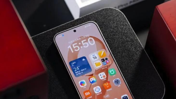 红米旗舰“重回低价”，410万跑分+512GB+7560mAH+百倍变焦，不到4000元