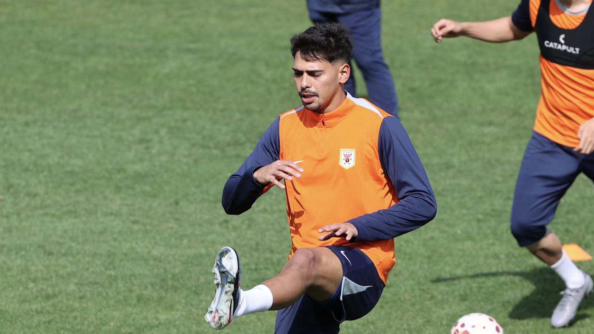 苗原爆泰山换帅时间：输河南韩鹏也不下课！鲁媒：进保级权再换吗