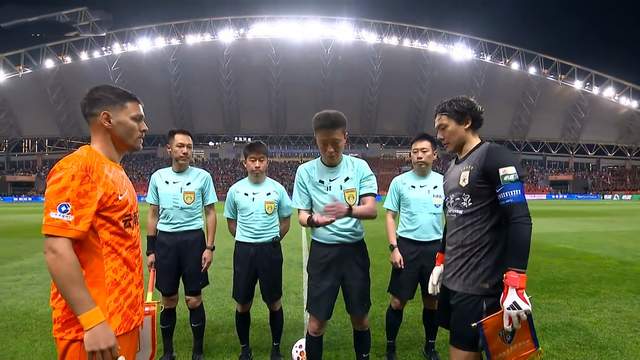 梦回崔康熙时期，泰山队外援各自为战 韩鹏指挥灾难 段刘愚3场没上