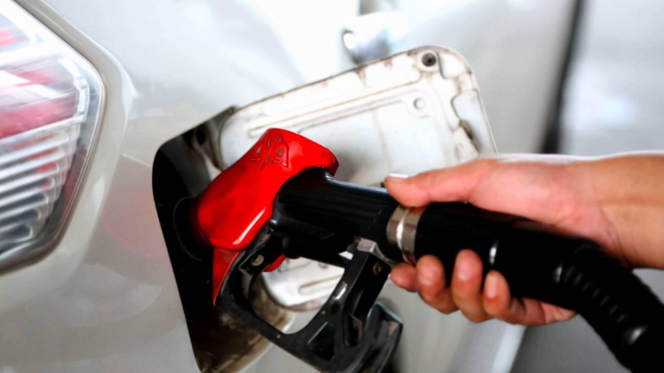 假设不小心加错汽油，怎么做才能补救？