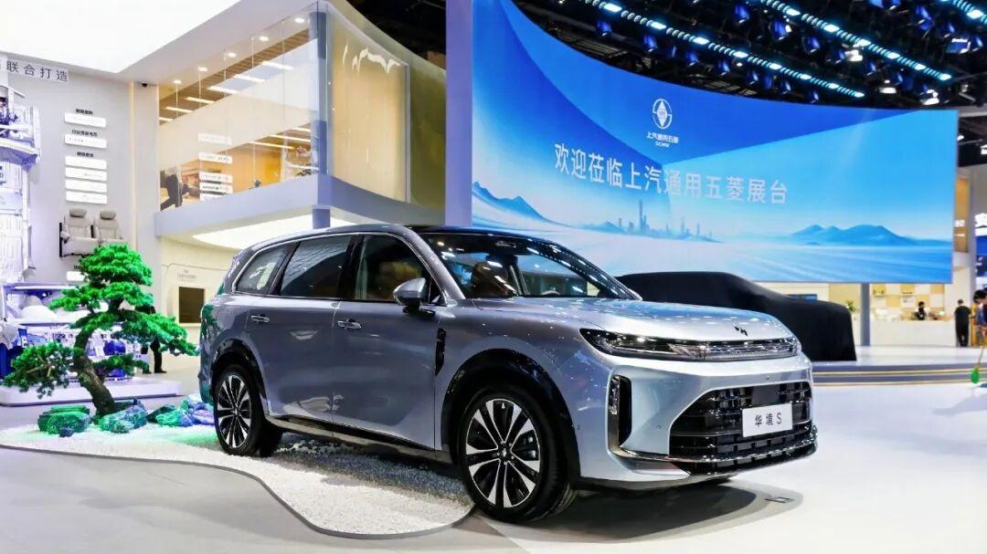 油价或再次上调；零跑也要搞第二品牌了？“开门杀”赔偿，司法解释来了；吉利银河星舰7 EV来了；华境S