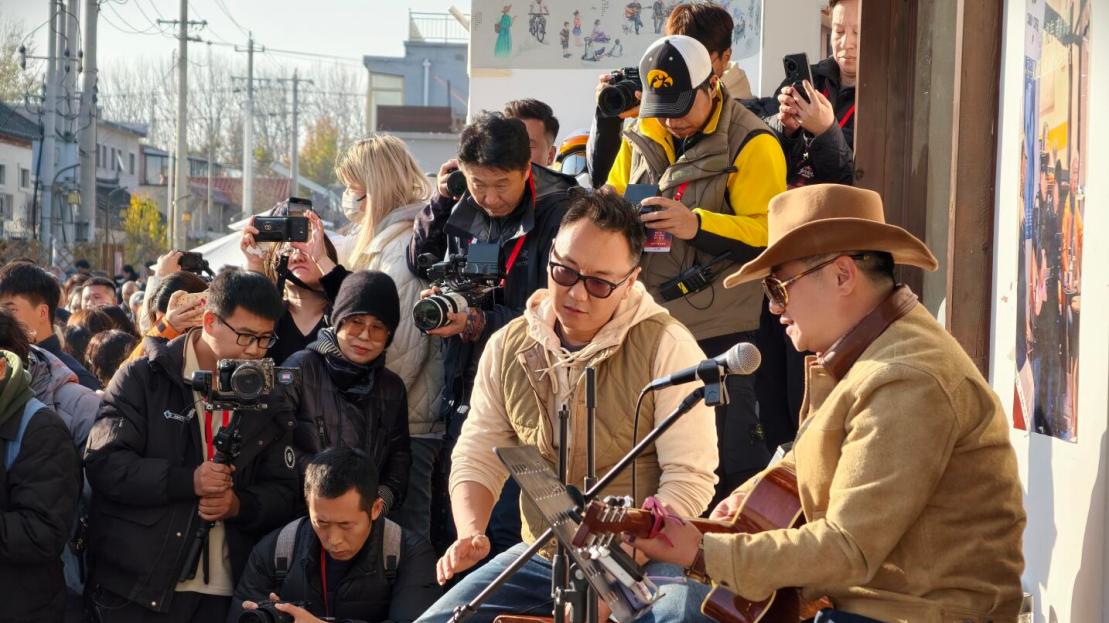 兴寿镇农文旅融合焕新亮相  ——第三届辛庄村晚奏响新春振兴序曲