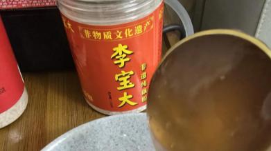 会拉丝的藕粉你见过吗？这罐藕粉居然能吃出藕断丝连