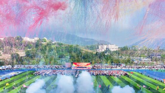 健康第一！奥运冠军施廷懋助阵西南大学附属中学校2026体育节