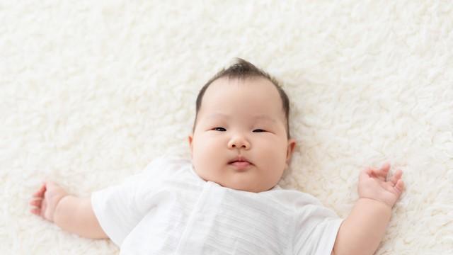 婴儿期这3个信号，暗示宝宝大脑发育更出色