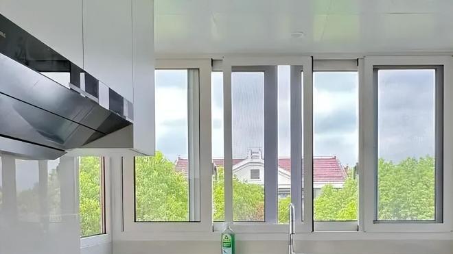 石英石台面正退出中国家庭？醒醒！岩板、不锈钢，用了也上当！