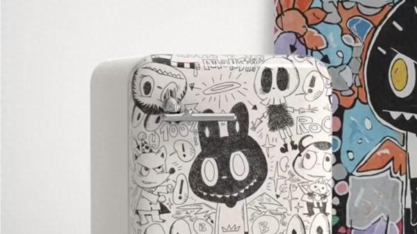 盲盒巨头跨界家电：Labubu冷藏箱亮相 IP生活新赛道开启