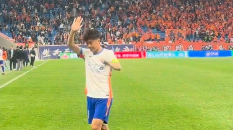 4-1泰山！青岛海牛破纪录+不垫底+将脱离降级区