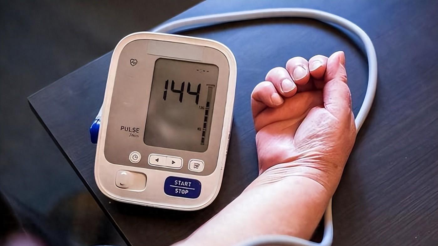 血压高了，只是头晕？错！它正摧毁你的心脑肾，远离5大并发症