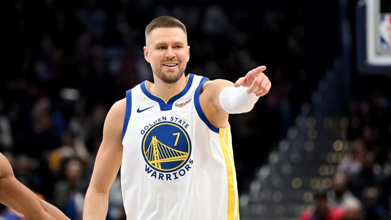 申京绝杀！火箭险胜勇士，杜兰特31+8+8，库里复出29+4