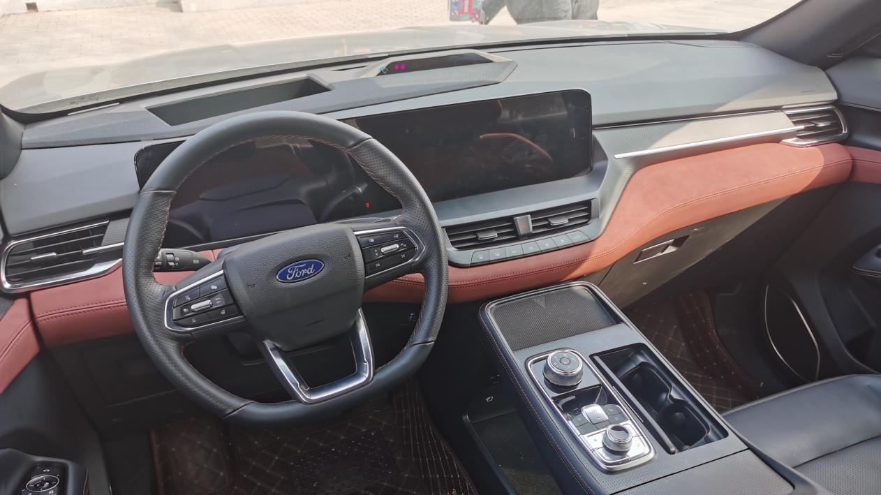 春节返乡7座车，223布局真的香吗？