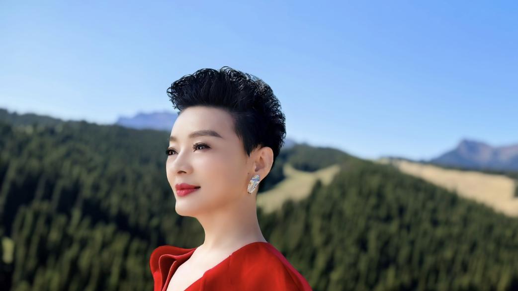 《人民的选择》央视热播  制片人文馨：以匠心叩问历史，以初心回应人民