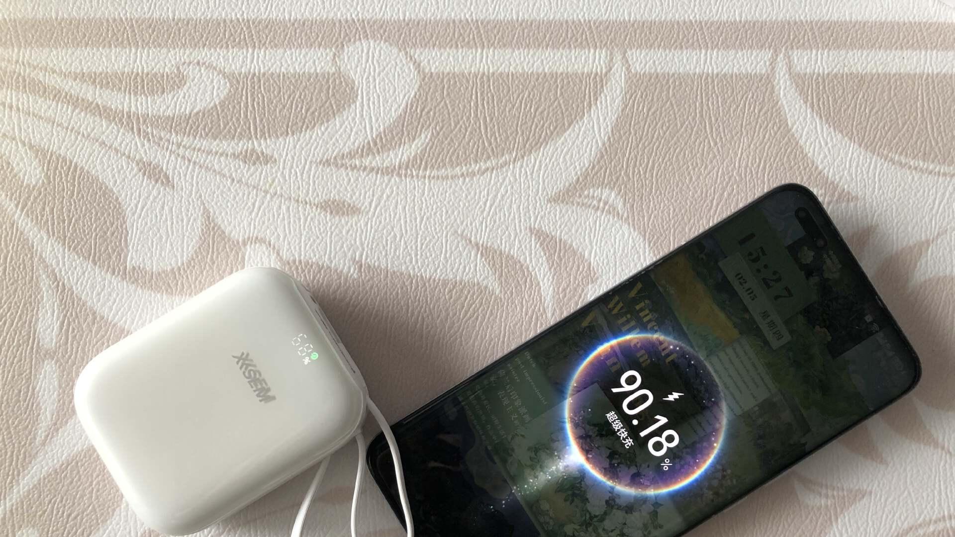 半固态电芯有多能打？西圣PB S半固态充电宝实测：便携安全又耐用