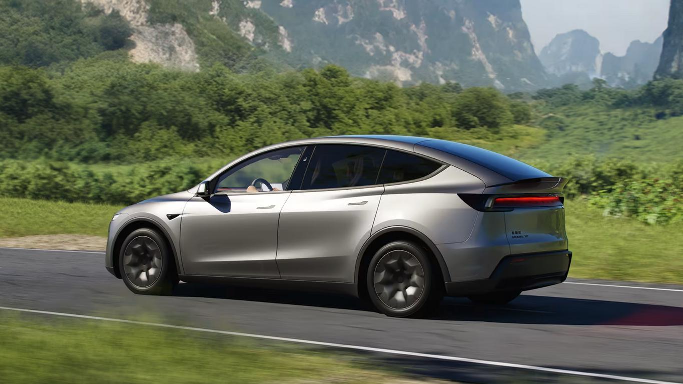 特斯拉官宣两项FSD相关调整 3月31日终止免费转移服务