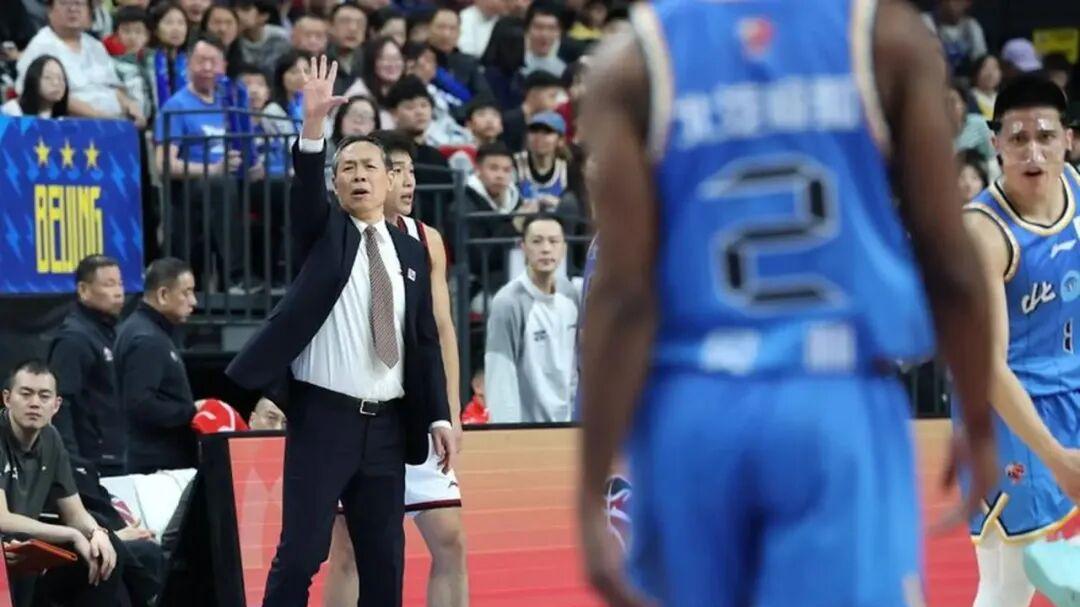 三年禁赛期限将至！前中国男篮主帅重返CBA，许利民位置或不保