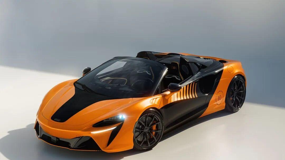 Artura Spider MCL39 冠军纪念版