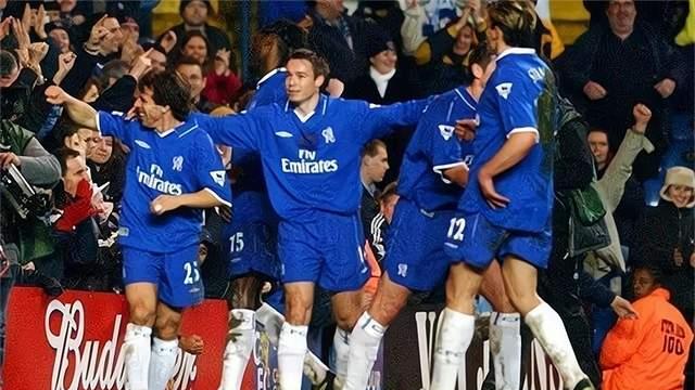 怒揍巴蒂，报复福勒，还跟小贝闹出罗生门，悍将看似暴躁实则老实