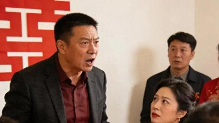 88 年高中同桌天天送饭，我军校毕业 5 年，最终娶了二婚的她