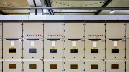 高口碑中置式开关柜厂家 实力推荐