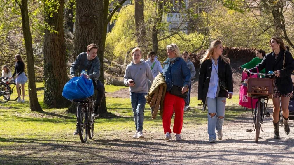 创历史新低！荷兰幸福排名降至全球第7