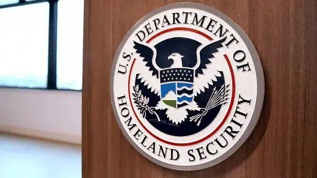 47：37！美国最新投票结果公开，特朗普面临第5次失败！火速向民主党下达通牒，24州联手反击，奥巴马