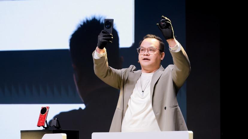 AI手机时代的创新者 追觅AURORA让手机从工具变成伙伴