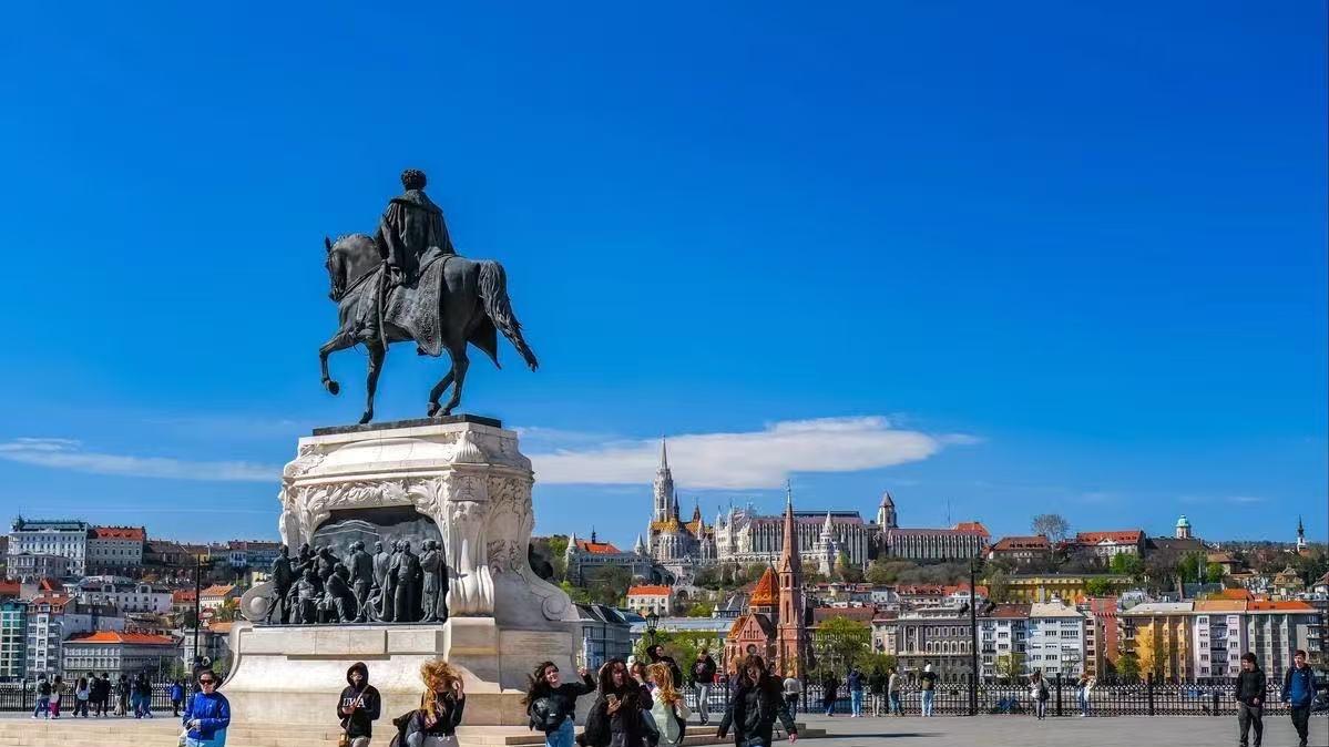 匈牙利表明立场：即便连任，也不向乌克兰提供援助