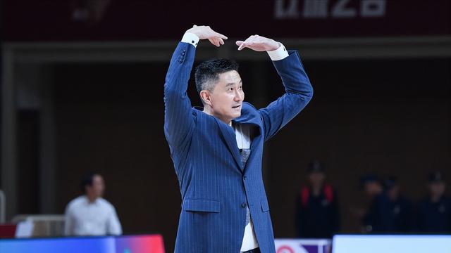 曝杜锋辞去广东宏远主教练职位！