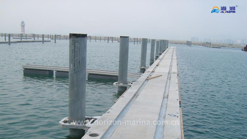 海润游艇码头|混凝土浮桥适合在哪些水域使用？