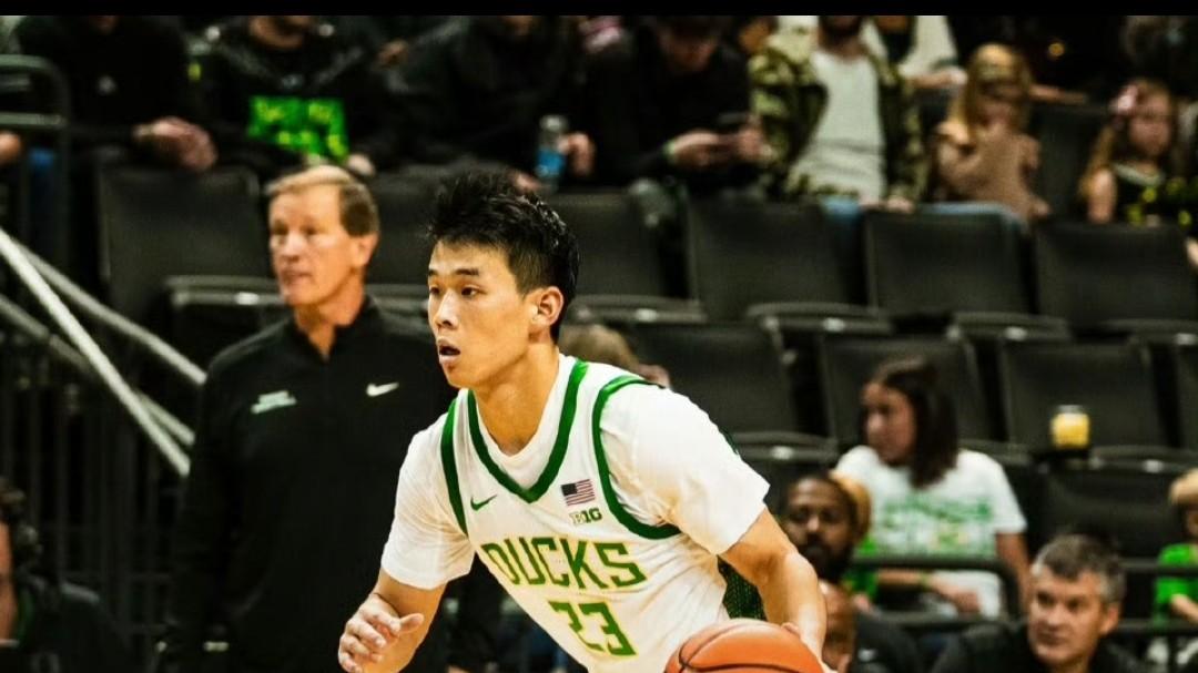 留洋球员表现汇总，王俊杰、林葳表现得分上双，杨瀚森3+2后脑遭重击