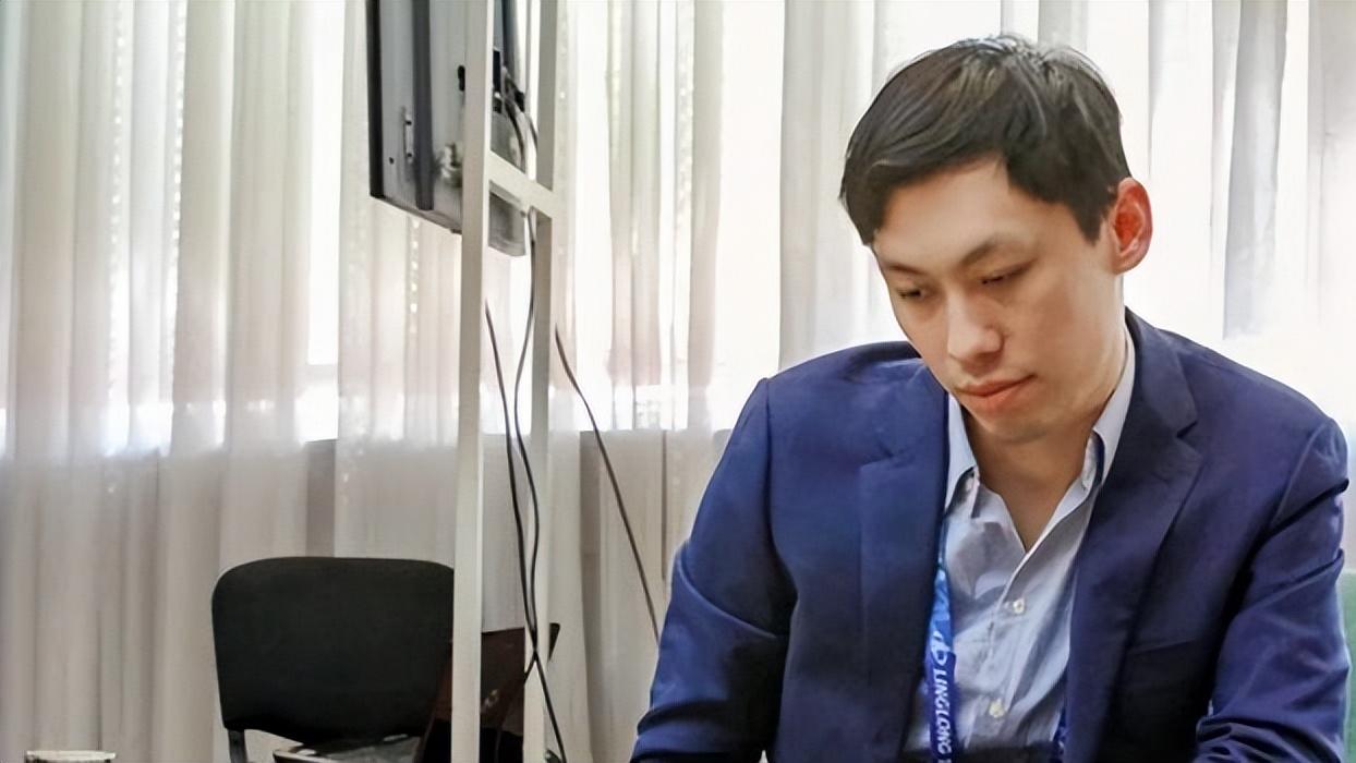 国际象棋团体赛开枰 山东外国语卫冕之战