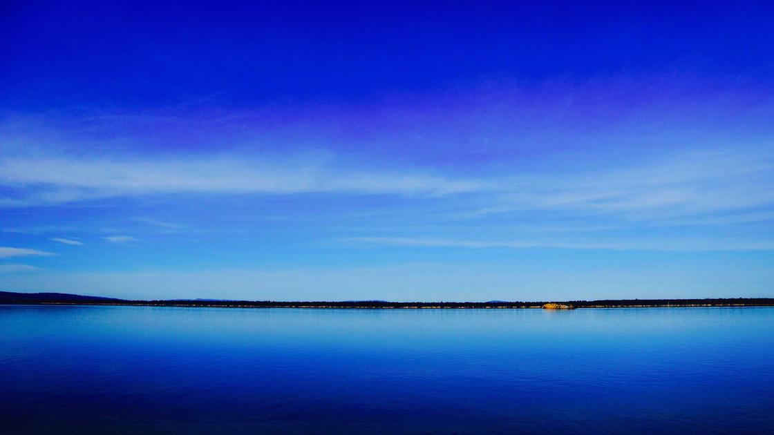 春日踏青：追寻春天的足迹，感受大自然的美好