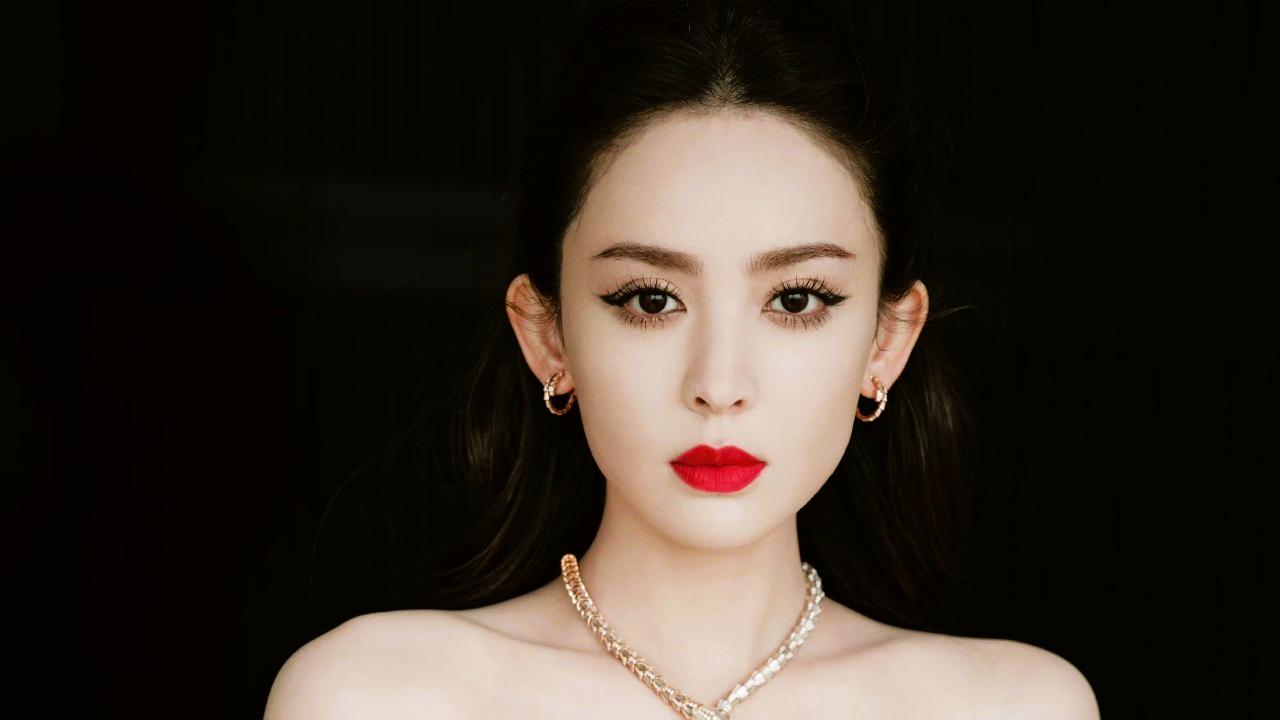 张慧雯娜扎甩聊天记录征 CP 名！正主带头嗑，内娱闺蜜反套路封神