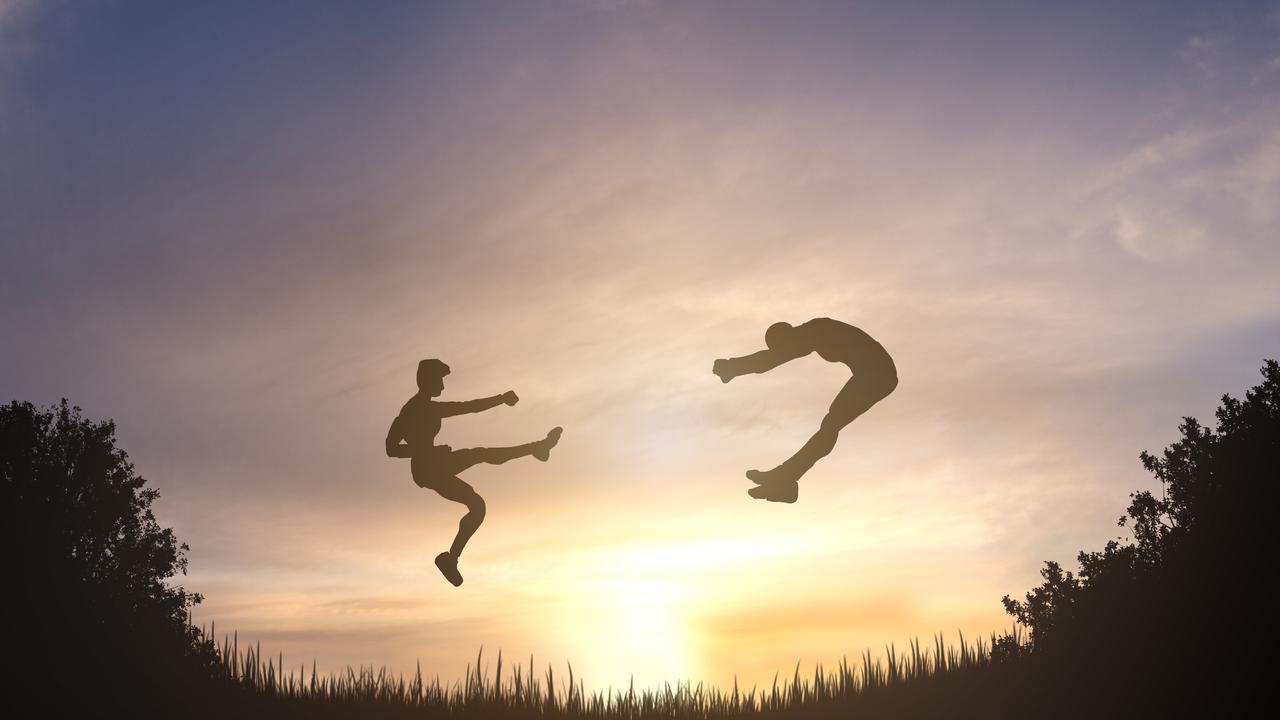 2026打架成本清单：一拳打掉自由、工作、前途，还连累三代政审