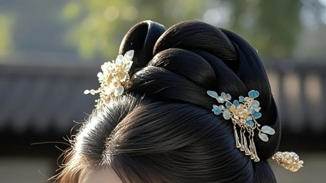 鹧鸪天·溪畔独酌