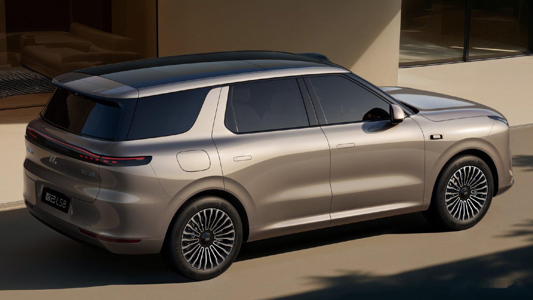 25.98万元起！智己LS8震撼开启预售，30万内即可尊享百万级跨代际体验 中国品质家庭一步到位的旗