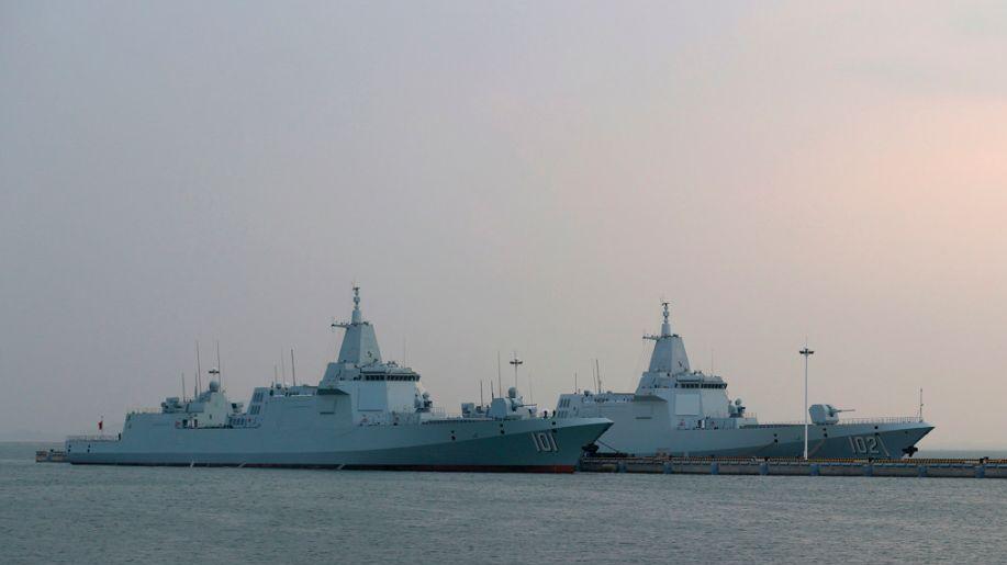 中东大战前夜，055领衔一支让对手彻夜难眠的编队现身阿曼湾