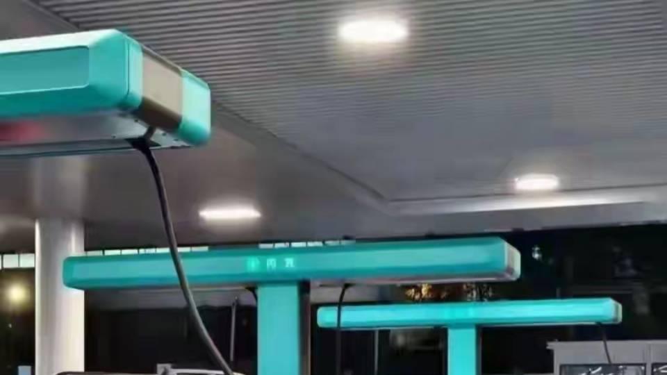 比亚迪最有底气说 “ 闪充不影响电池寿命 ”