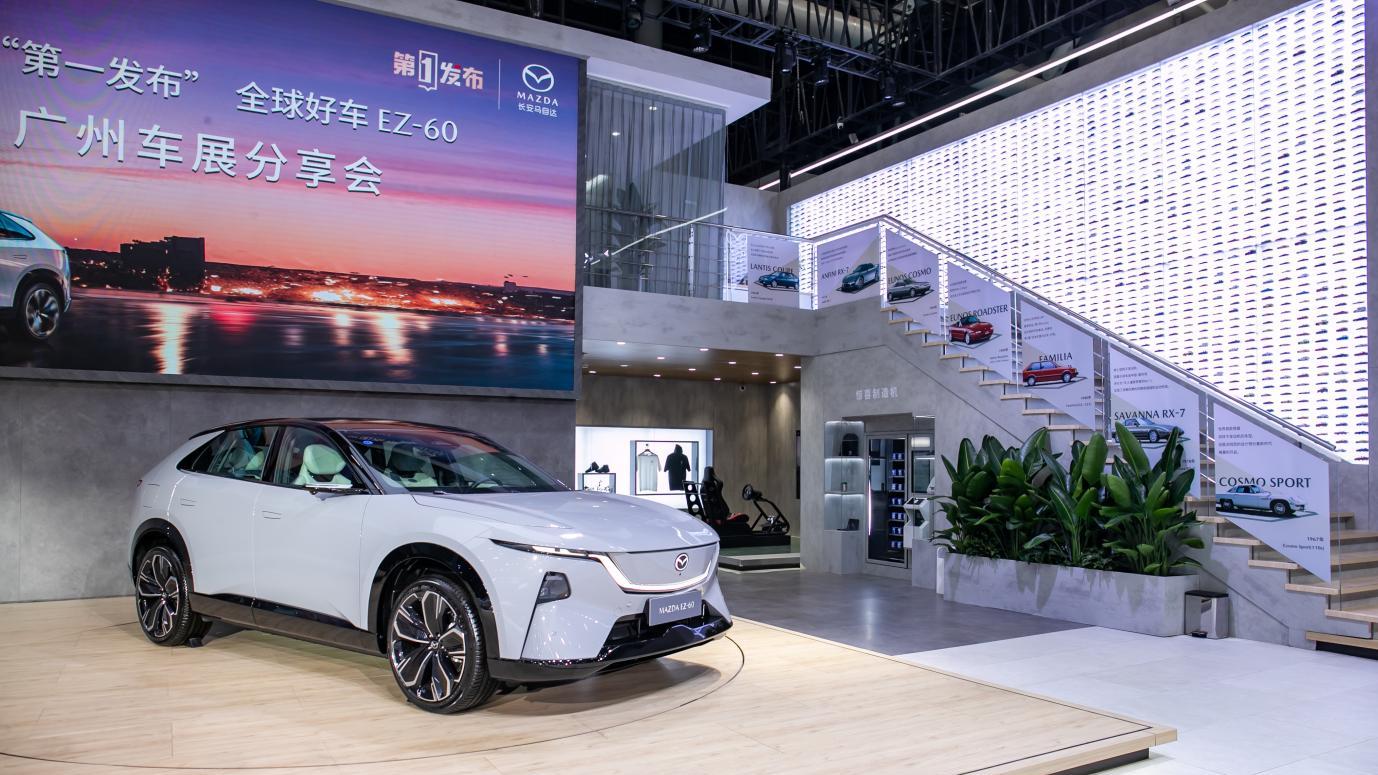 家用新能源SUV迎来新局面：日产NX8与马自达EZ-60双车争锋