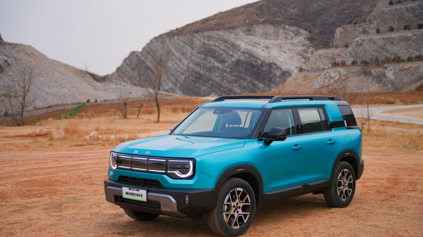 雨雪天出行“安全感天花板”？BJ30旅行家有话说