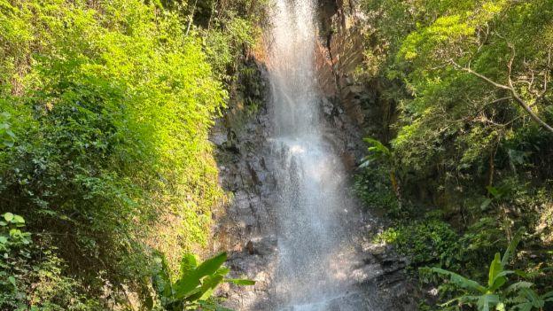 藏在新丰江的野趣秘境！漂流溯溪玩转河源野趣沟