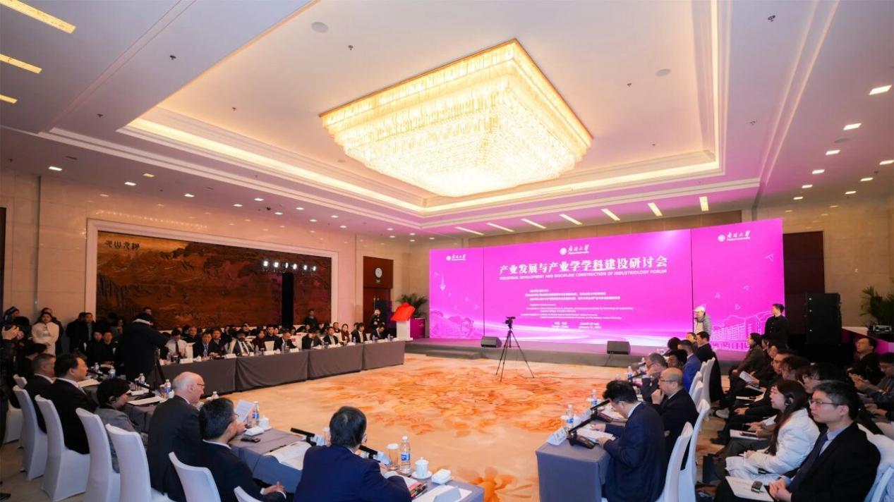 南开大学好不好？打破次元壁！南开 × 武警共建，这才是高校该有的样