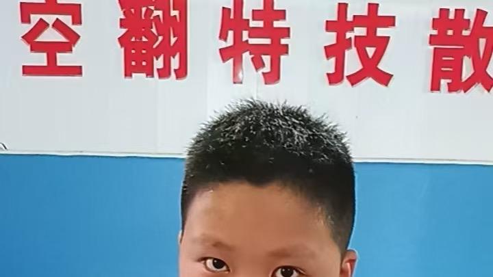 人气冠军——李佳哲
