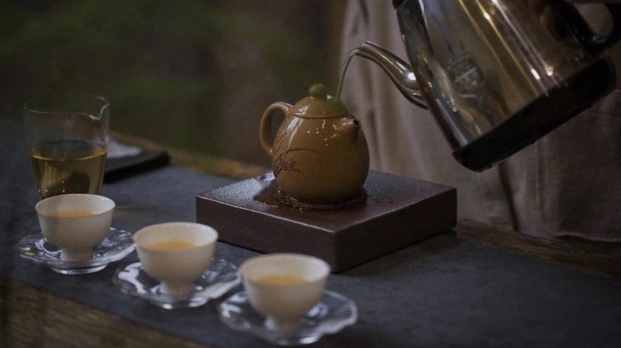 你知道红茶和绿茶的区别吗
