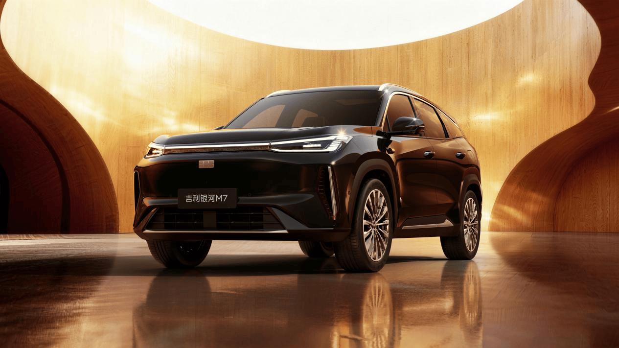 中式美学遇上豪华座舱，银河M7首秀惊艳全场