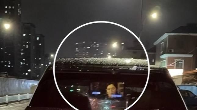 破防了，这是谁家大电视！