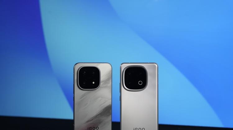 iQOO Z11 Turbo首测：旗舰芯+低功耗，游戏是亮点